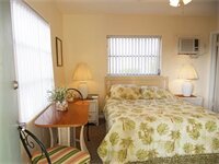 Фото Hideaway Waterfront Resort & Hotel