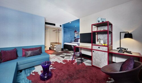 Гостиница Carlton Square Hotel в Харлеме