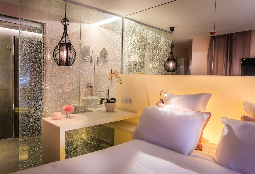 Фото Legend Hotel