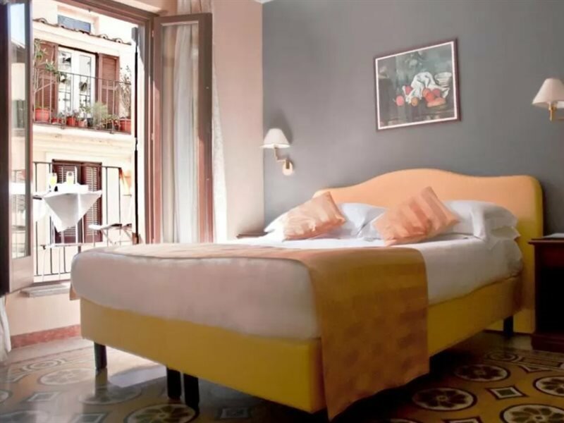 Фото Piazza di Spagna Suites