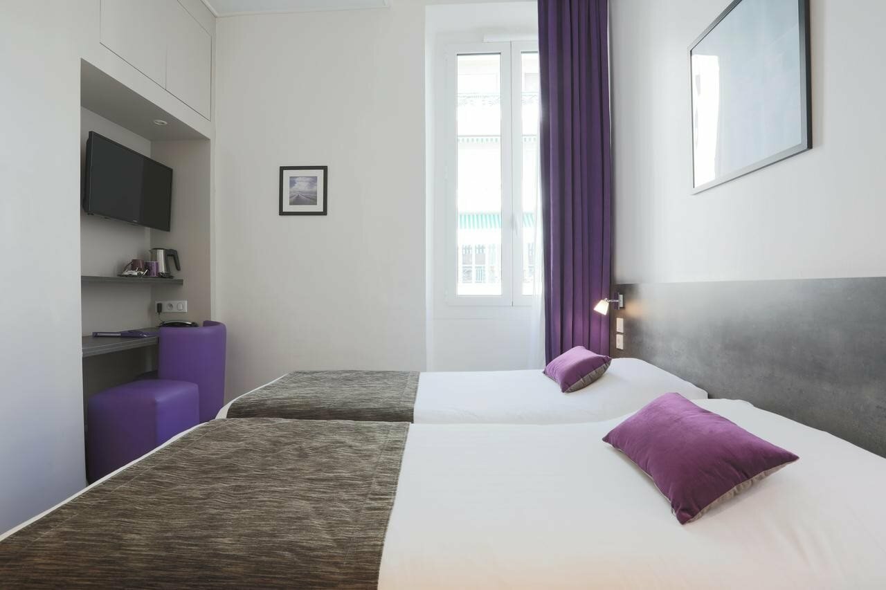 Фото Hotel de la Fontaine