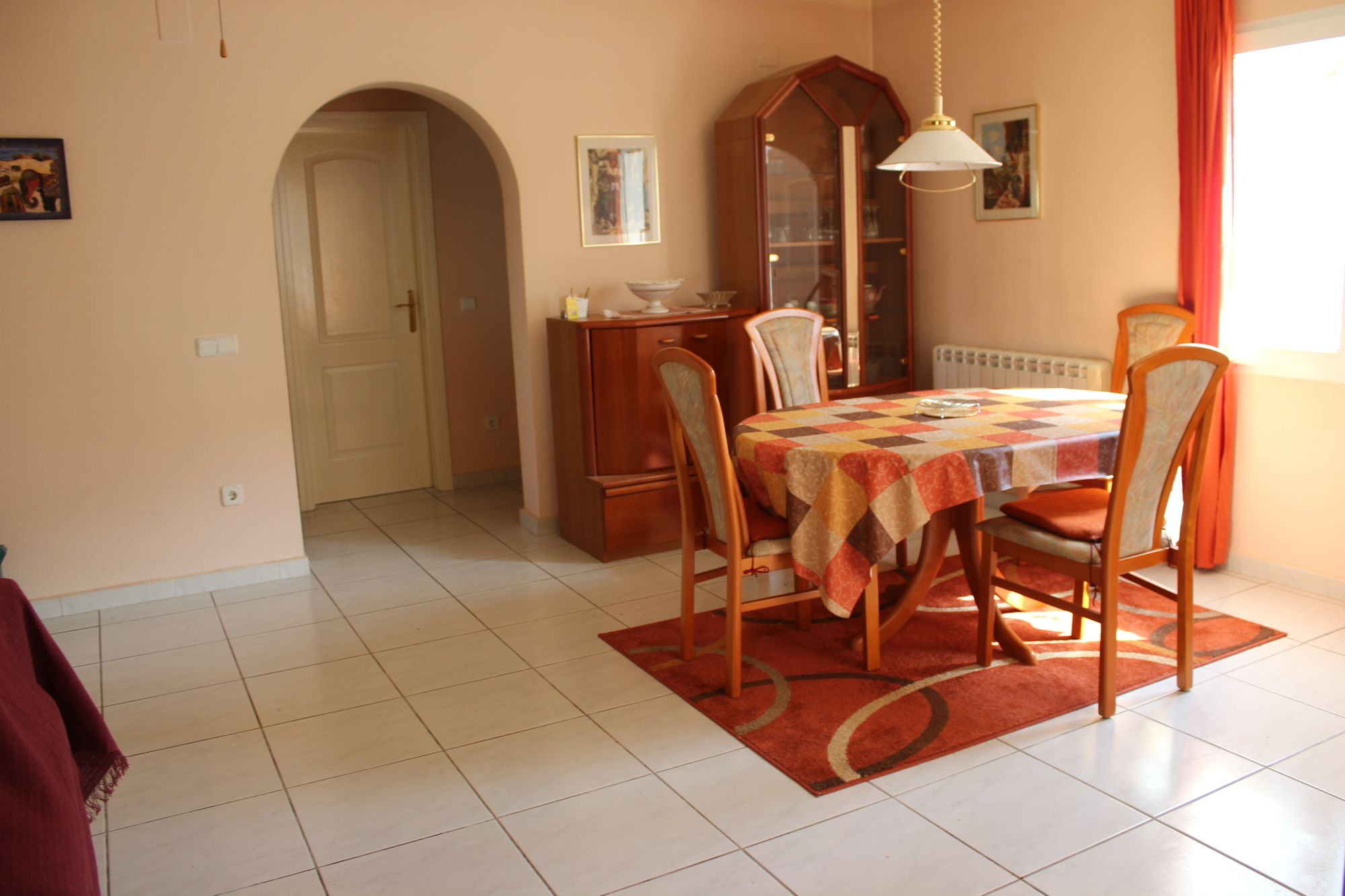 Фото 191948196059