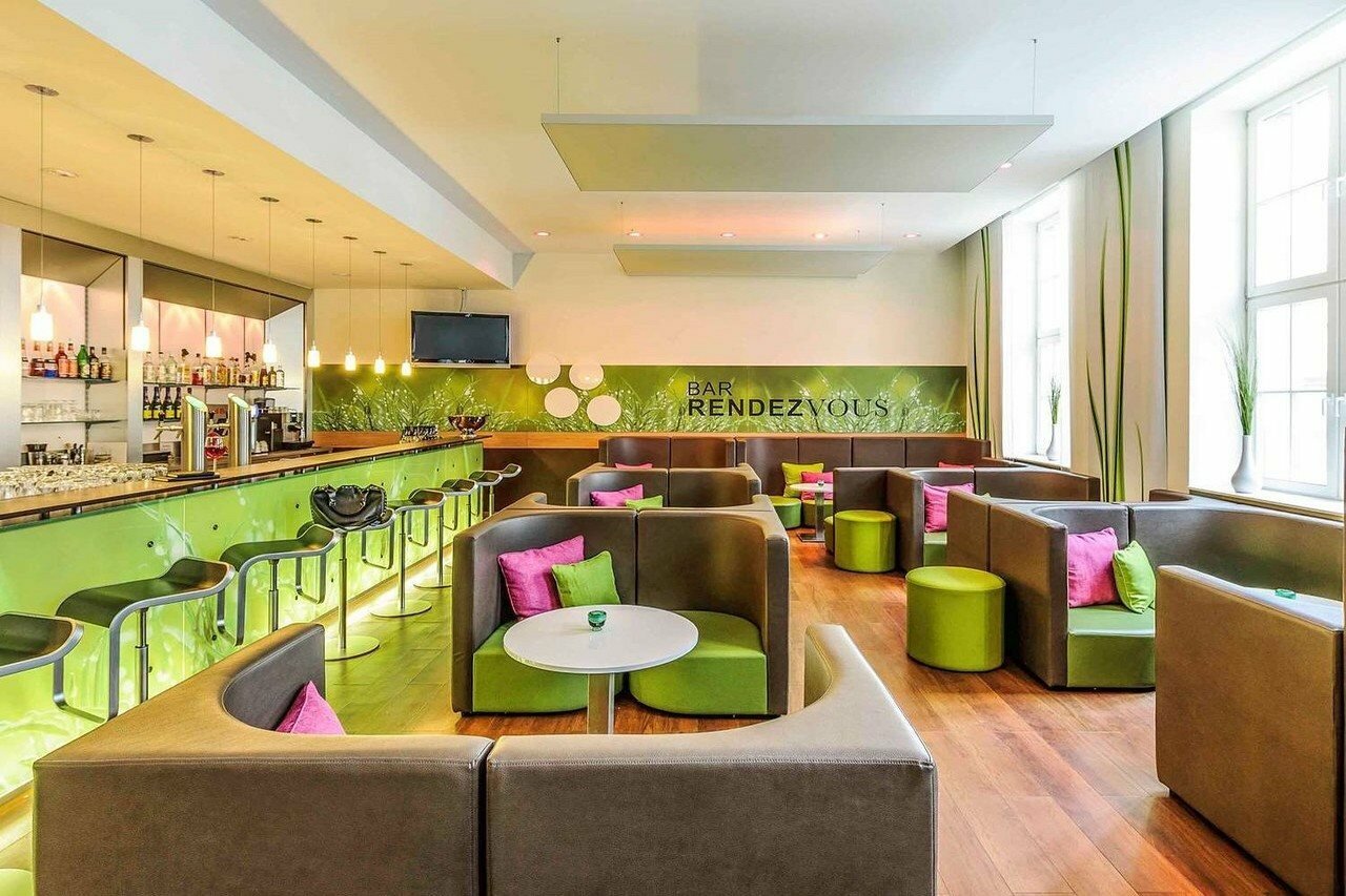 Фото Ibis Karlsruhe Hauptbahnhof