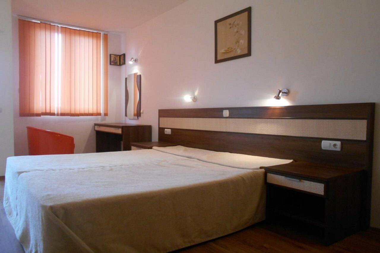 Фото Sunny Holiday Apartments