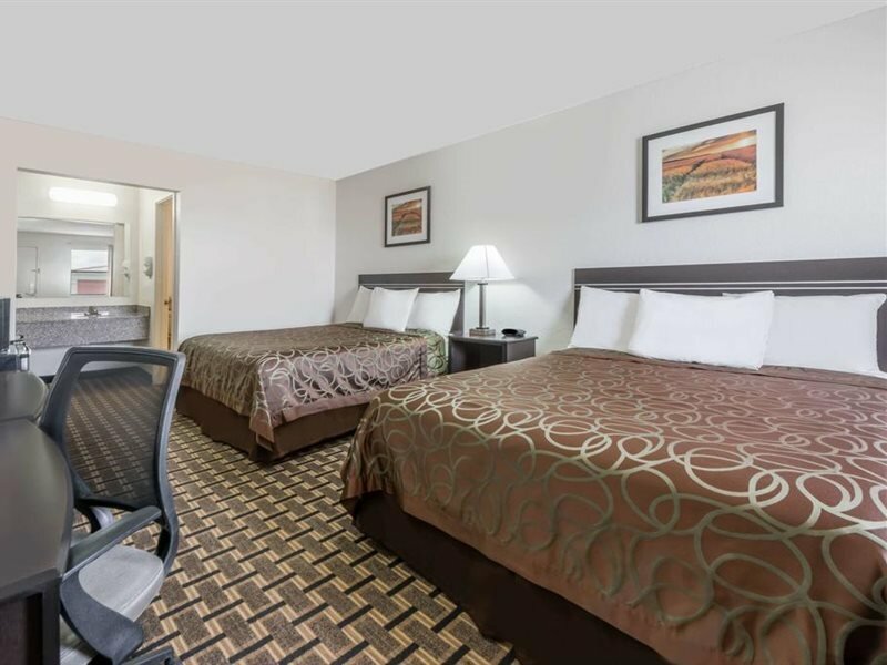 Фото Knights Inn Slaton