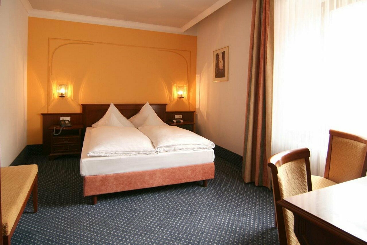 Фото Altstadthotel Arch