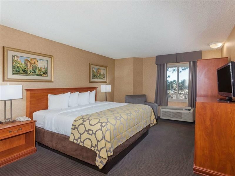 Фото Baymont by Wyndham Barstow Historic Route 66