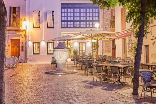 Внешний вид отеля Mon Boutique Hotel в Пойенсе, фото 1