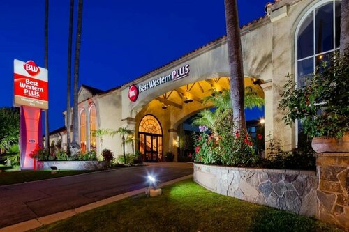Внешний вид отеля Best Western Plus Newport Mesa Inn в Коста-Месе, фото 5