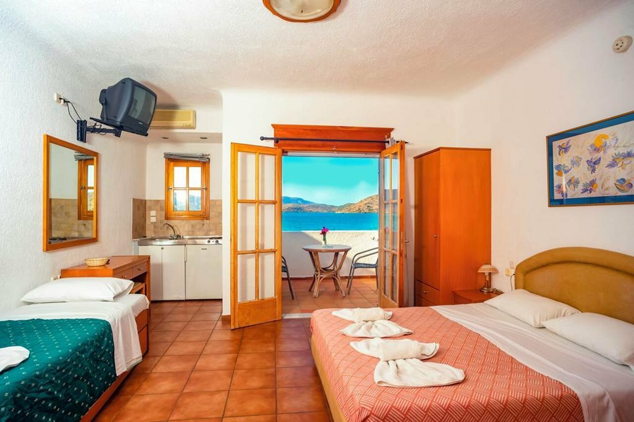 Фото Elounda Alikes Suites & Studios