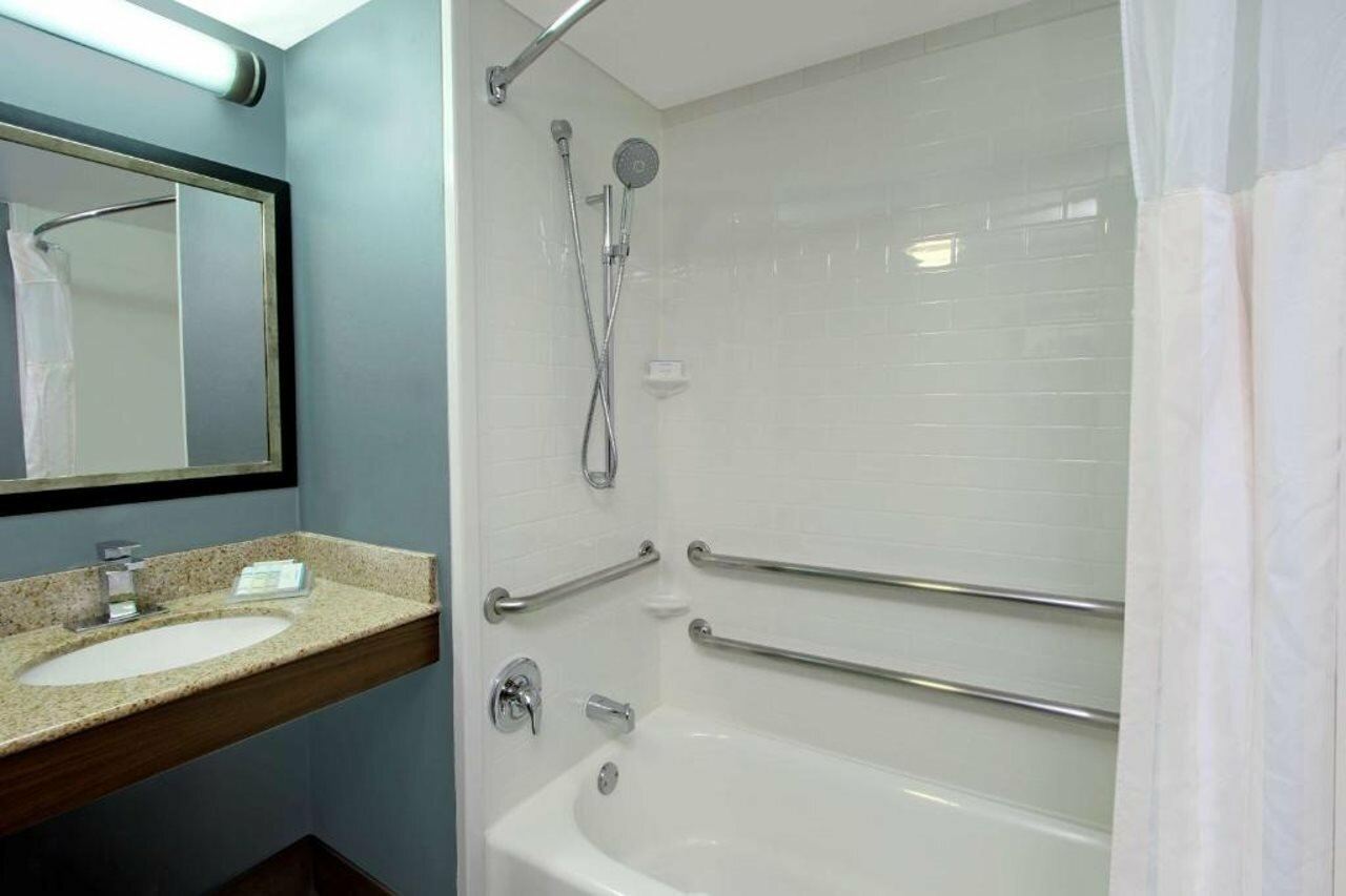 Фото Hilton Garden Inn Austin Nw/Arboretum