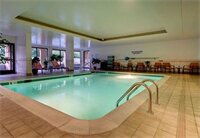 Фото Courtyard by Marriott Richmond Airport