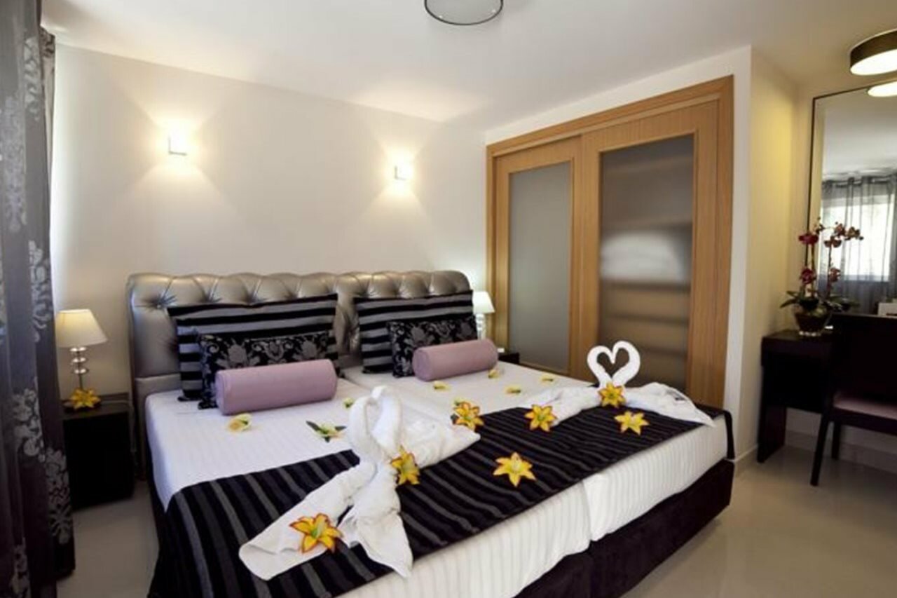 Фото Colina Verde Golf & Sports Resort