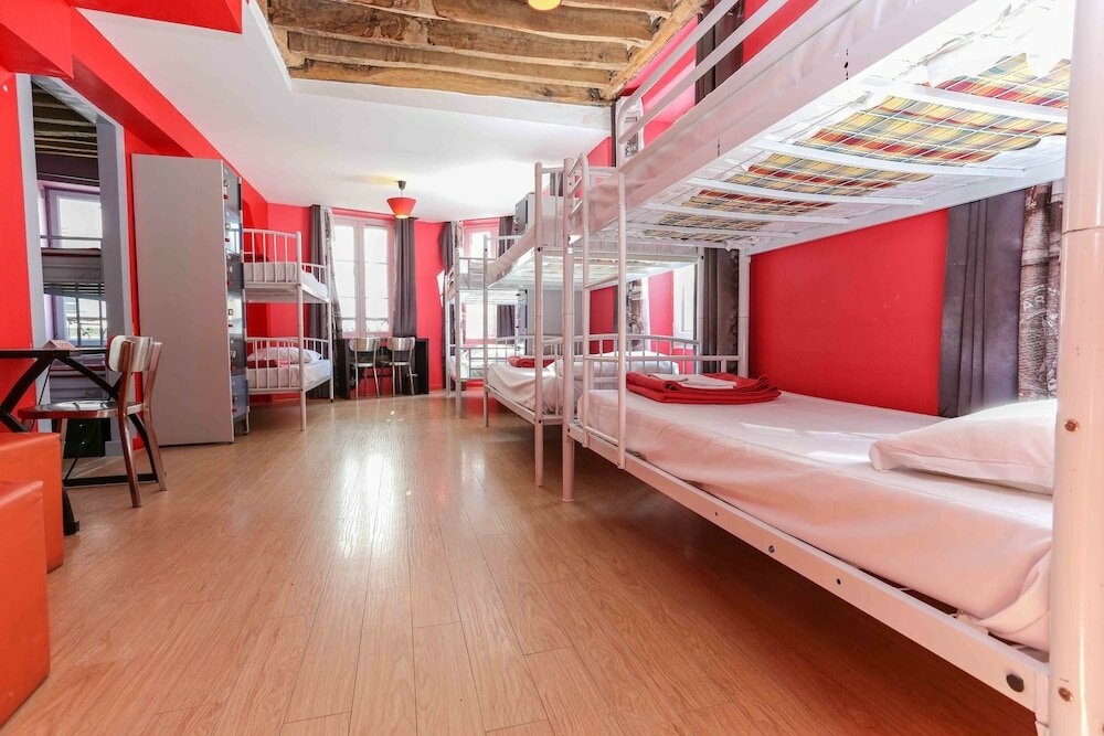 Фото Le Village Montmartre