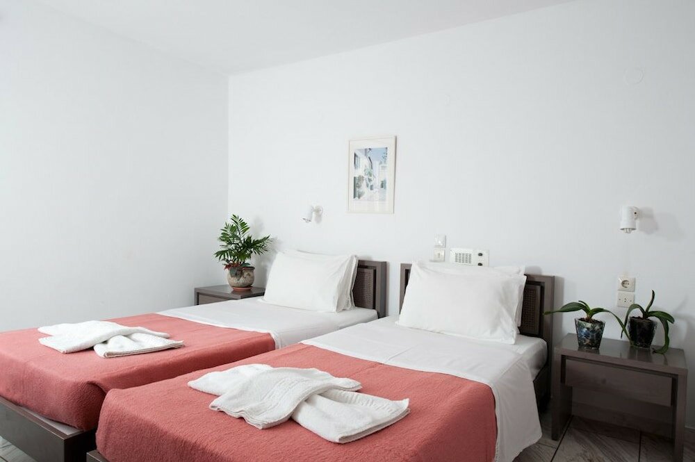 Фото Kiriakos Apartments