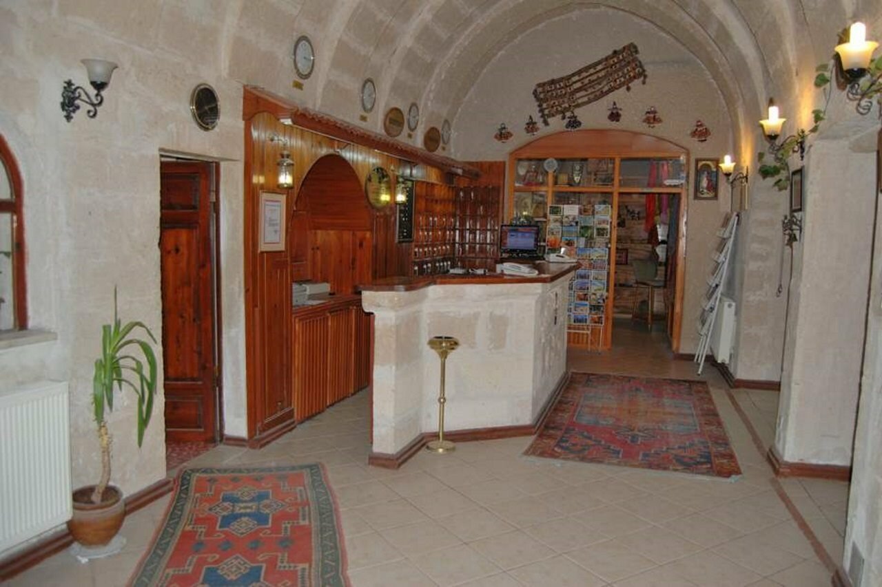 Фото Burcu Kaya Hotel