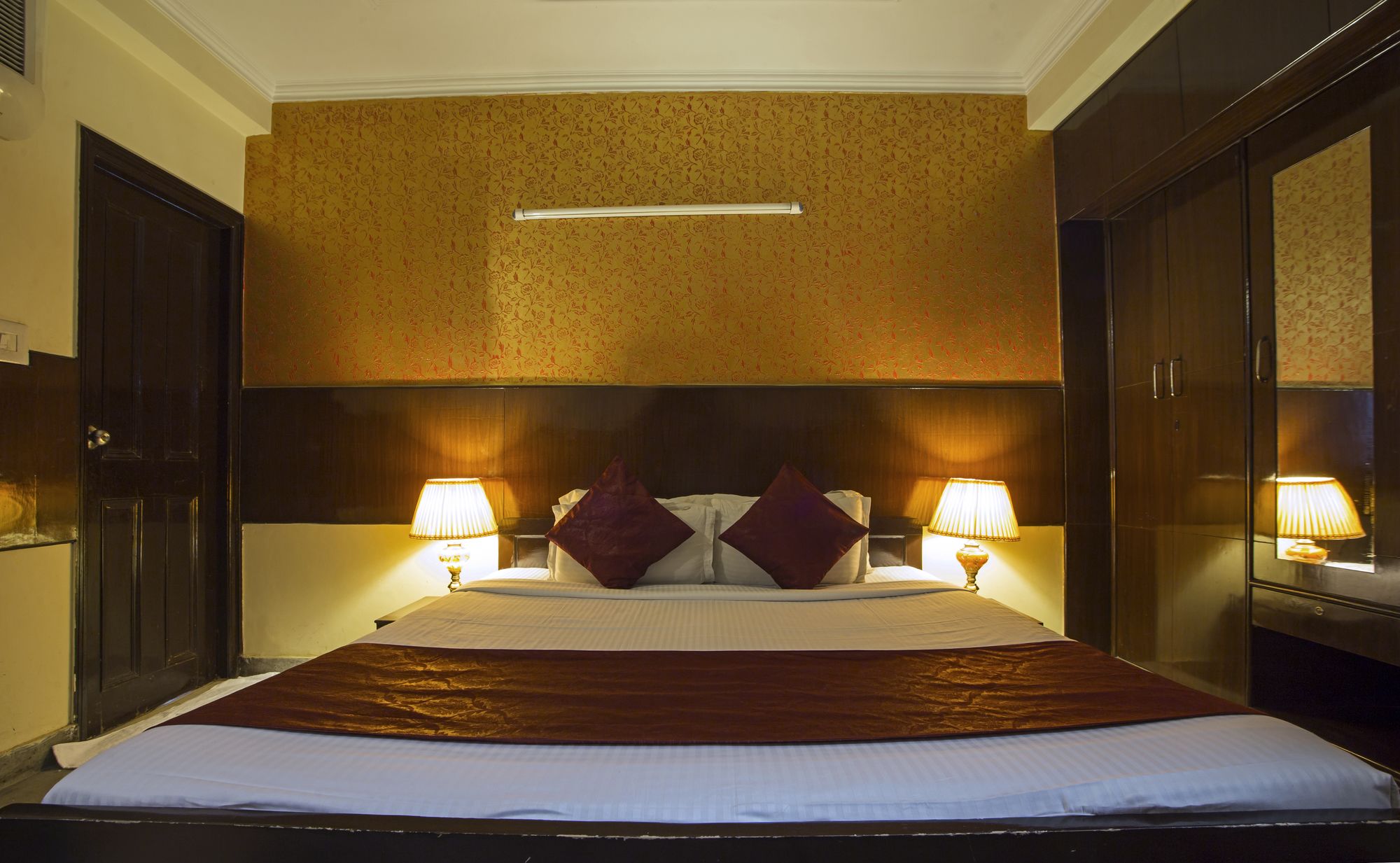 Фото Airport Hotel Olive & Blue