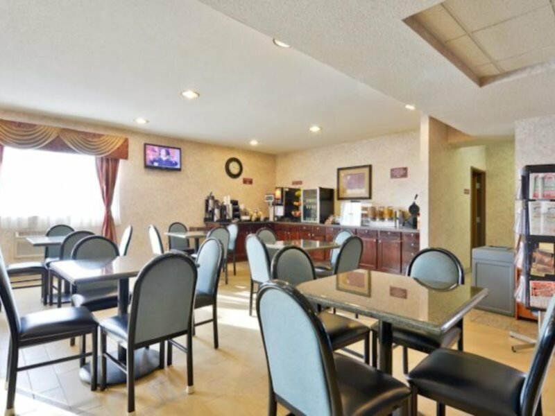 Фото Best Western Des Plaines Inn