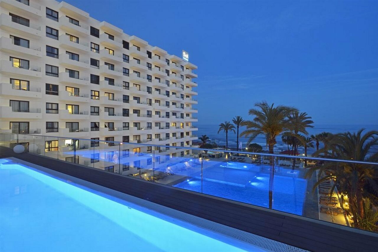 Фото Hotel Ocean House Costa del Sol