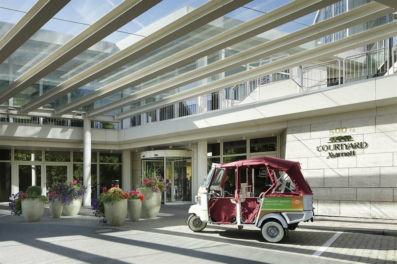 Фото Courtyard by Marriott Hannover Maschsee