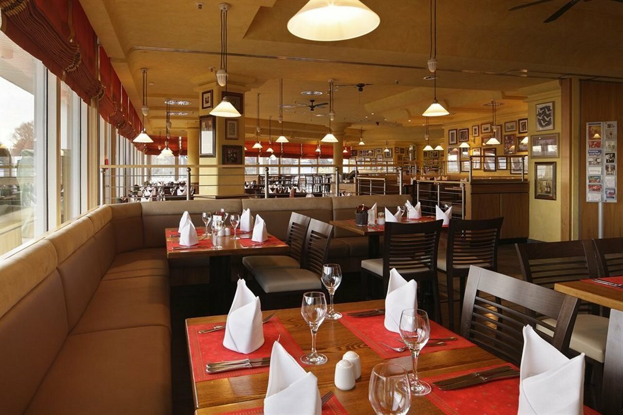 Фото Courtyard by Marriott Hannover Maschsee