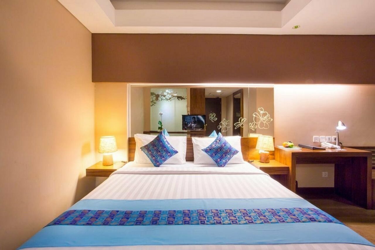 Фото Grand Ixora Kuta Resort