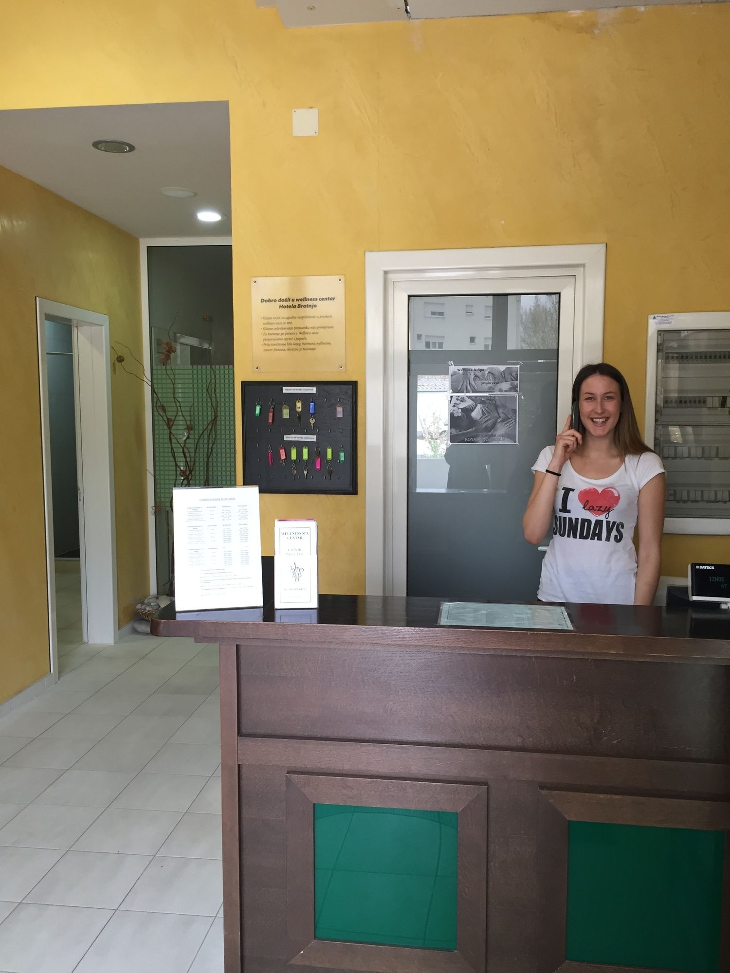 Фото Hotel Brotnjo