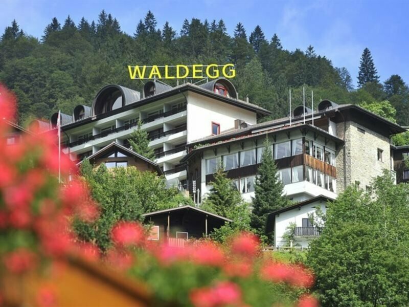 Гостиница Hotel Waldegg, Энгельберг, фото