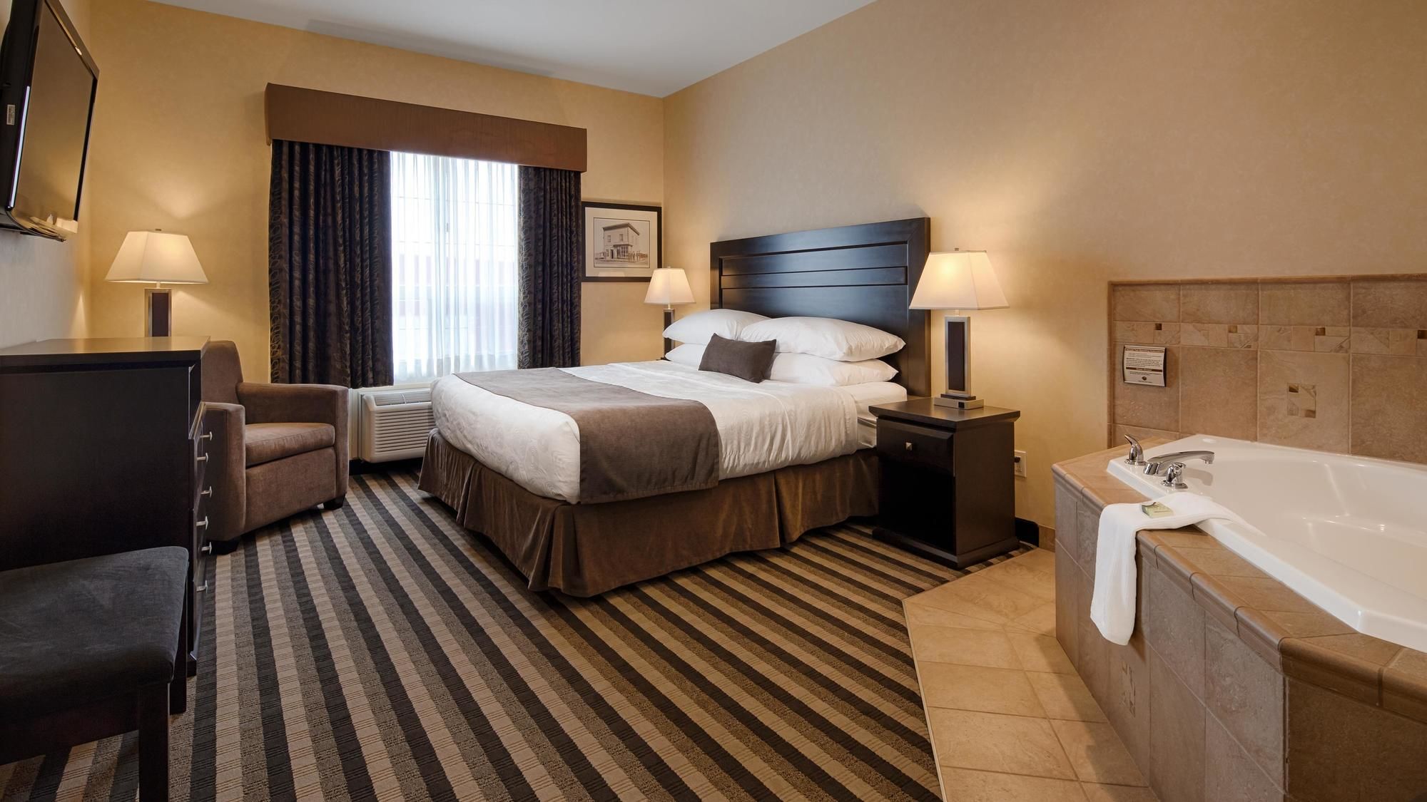 Фото Best Western Plus Meridian Hotel