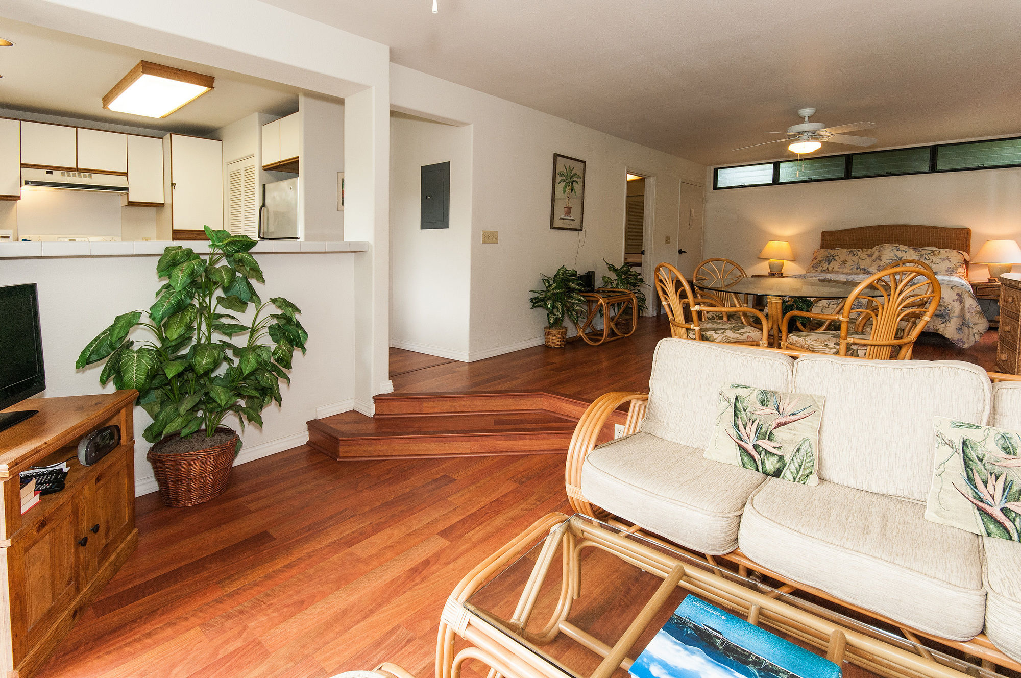 Фото Princeville Oceanfront Villas