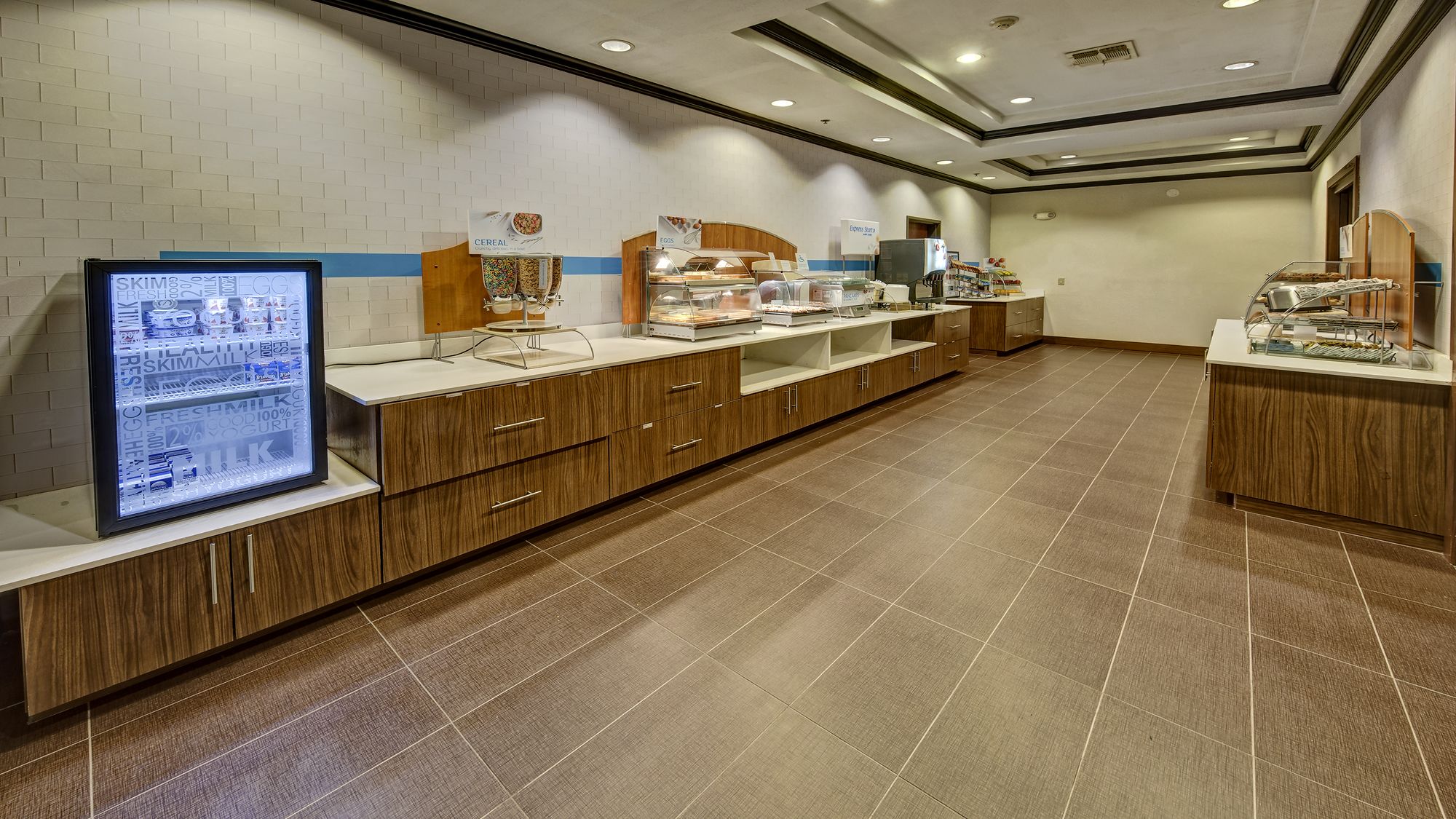 Фото Holiday Inn Express Hotel & Suites Corsicana, an Ihg Hotel