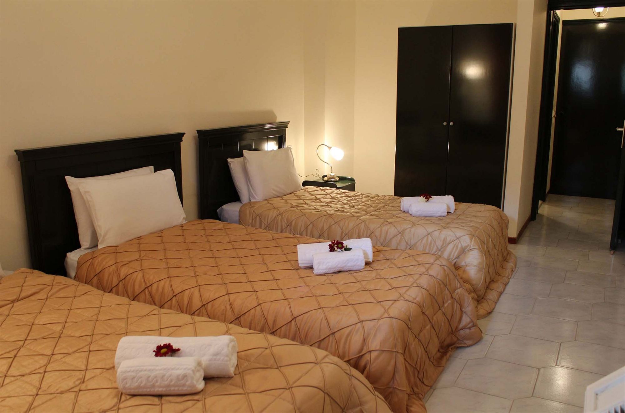 Фото Famissi Eden Hotel