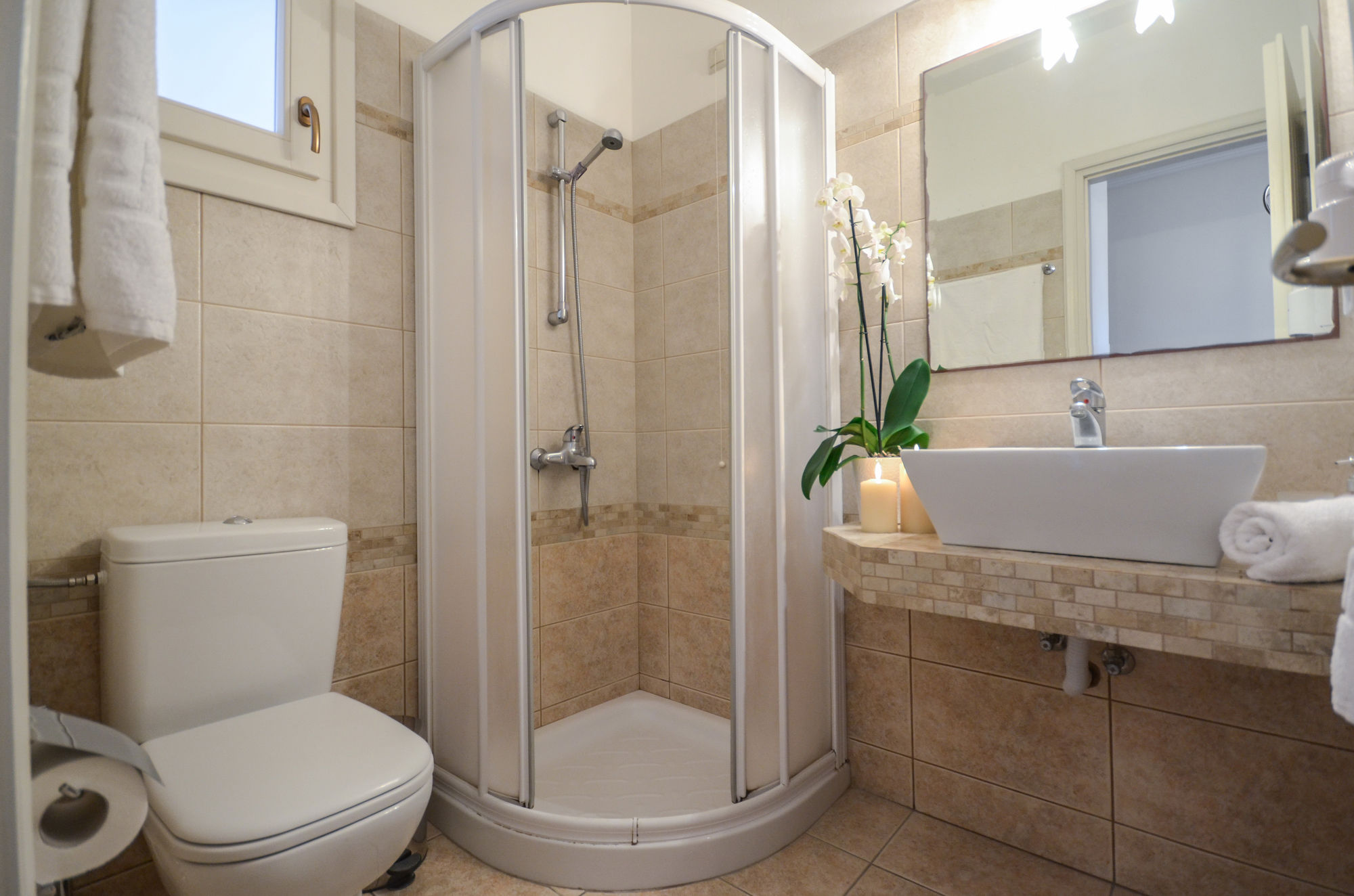 Фото Perla Hotel