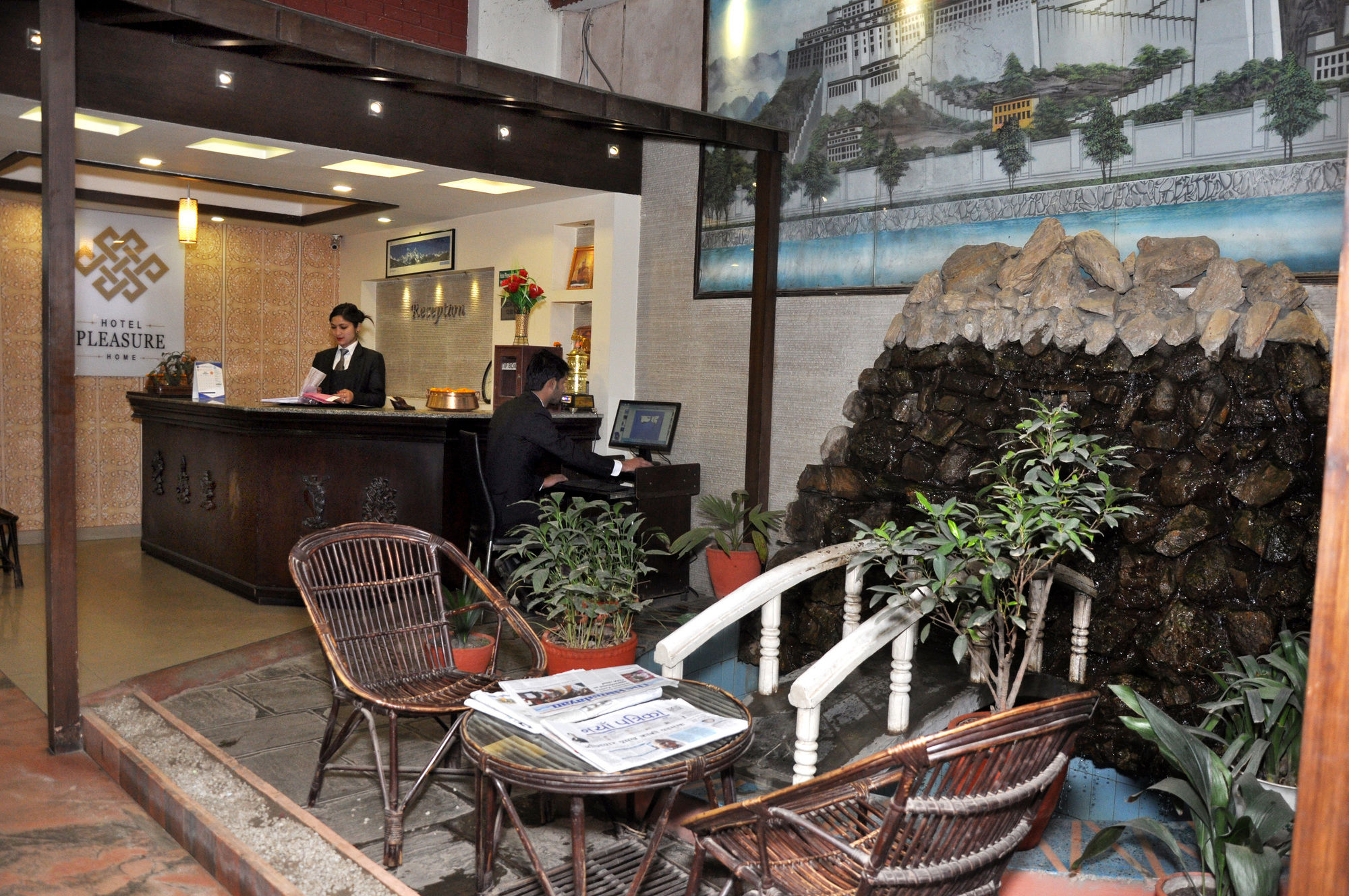 Фото Hotel Pleasure Home