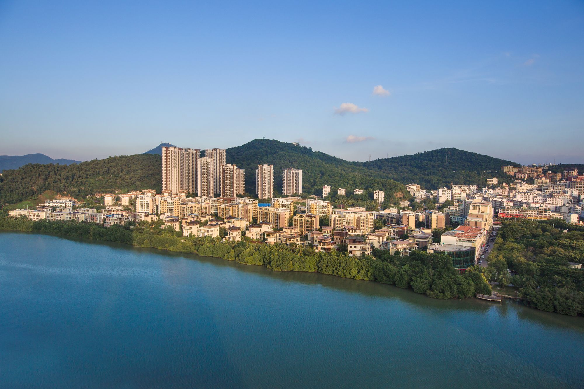 Фото Crowne Plaza Sanya City Center, an Ihg Hotel