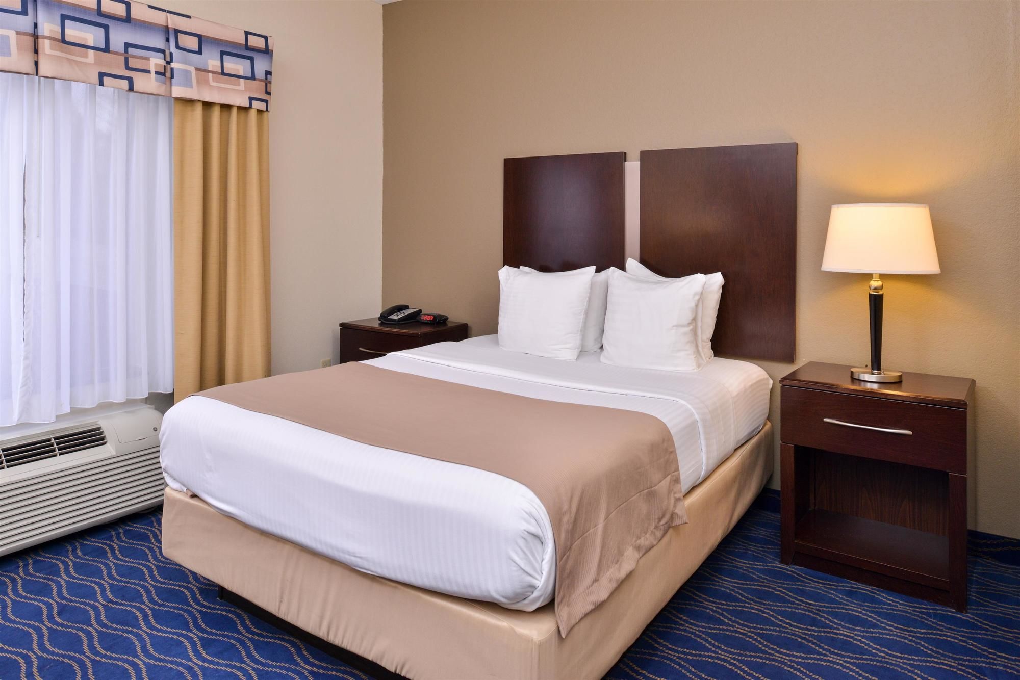 Фото Best Western Troy Inn