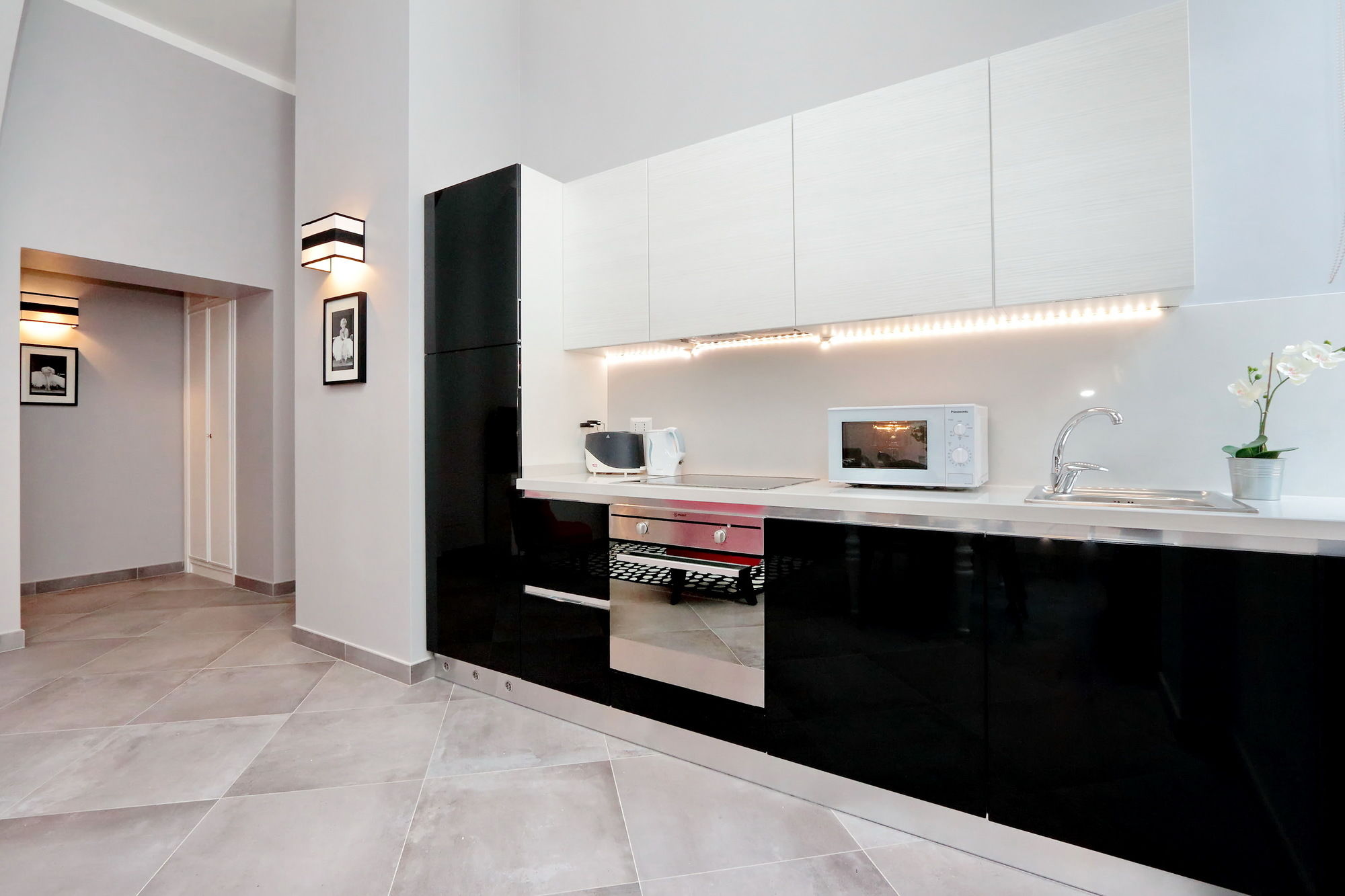 Фото Monti Apartments - My Extra Home