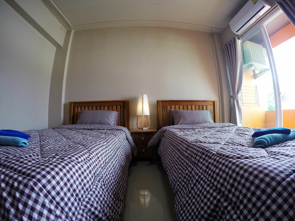 Hotel Oyo 349 Aroonrung House, Bangkok, photo