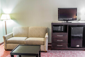 Гостиница Quality Inn Raleigh Downtown