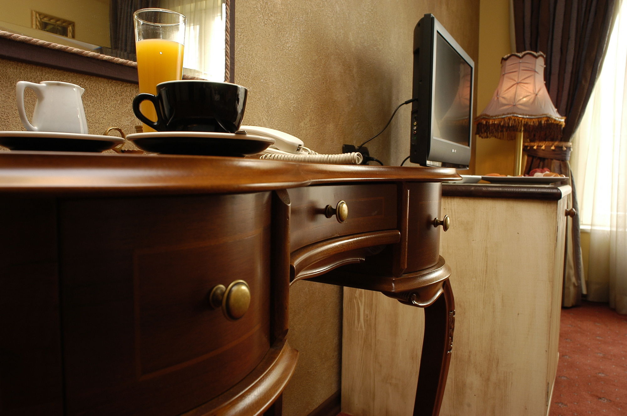 Фото Meg Lozenetz Hotel