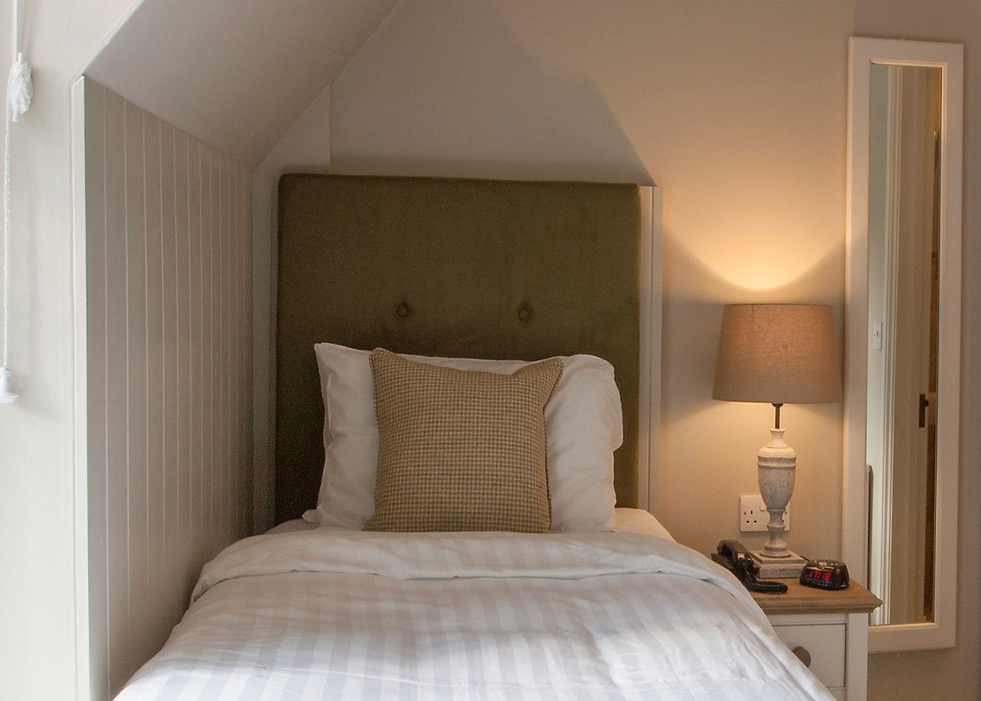 Фото The Five Arrows Hotel
