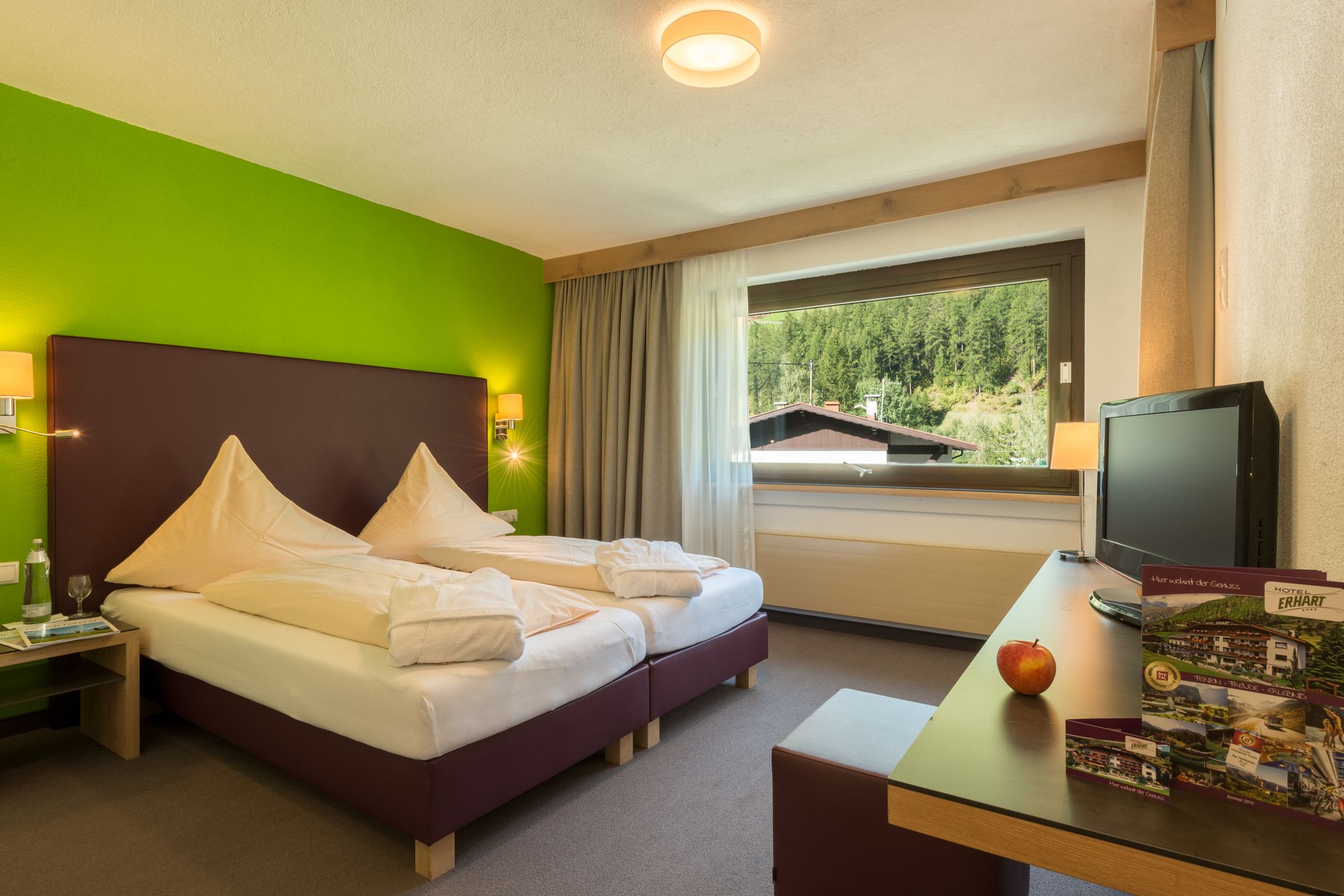 Фото Erhart Hotel