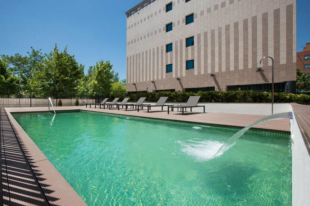 Фото Nh Madrid Barajas Airport