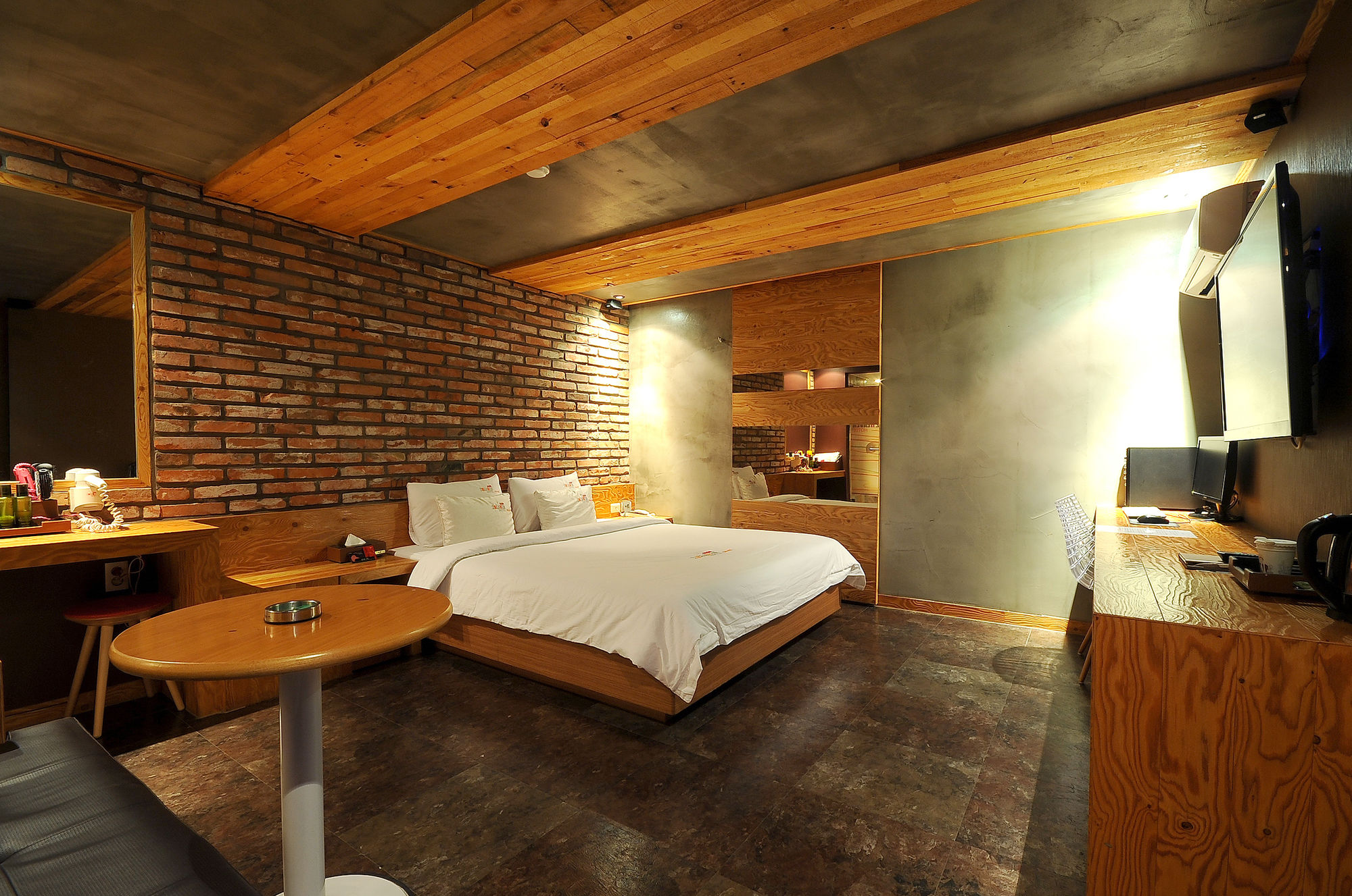 Фото 2 Heaven Hotel Dongnaegu