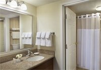 Фото Residence Inn by Marriott Toronto Airport