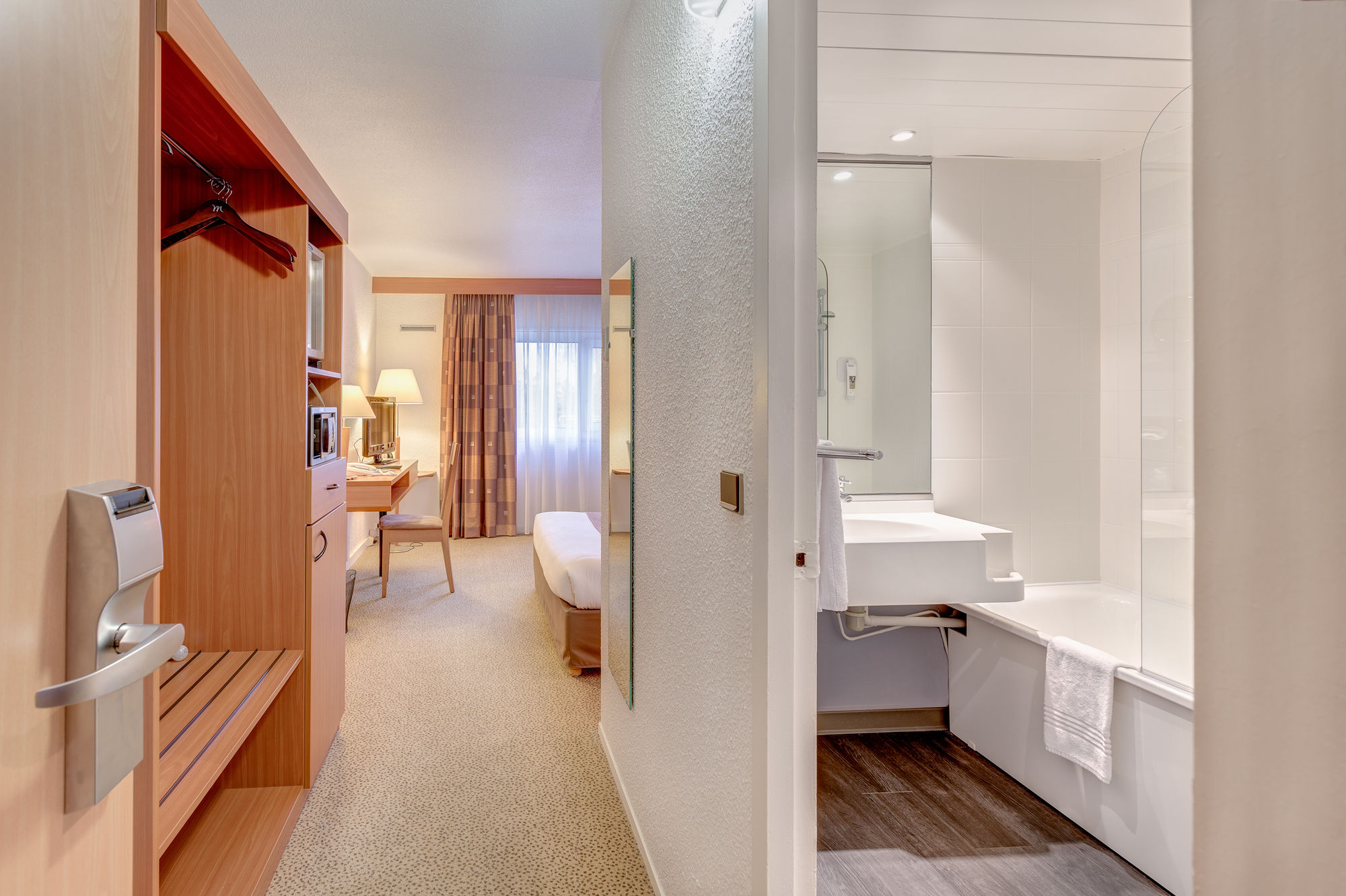 Фото Ibis Styles Beauvais