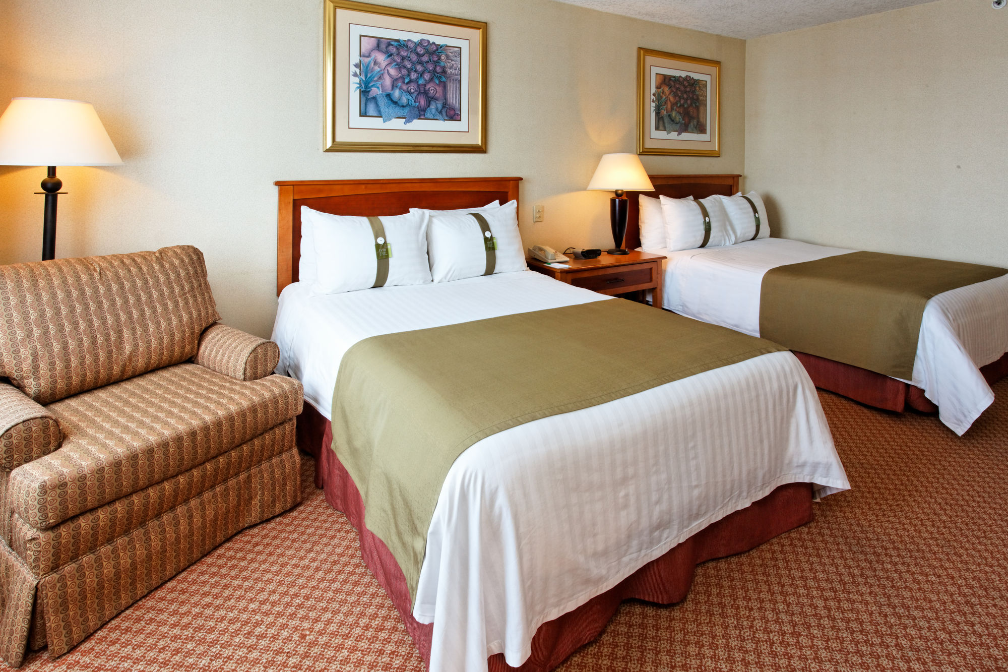 Фото Holiday Inn Matamoros