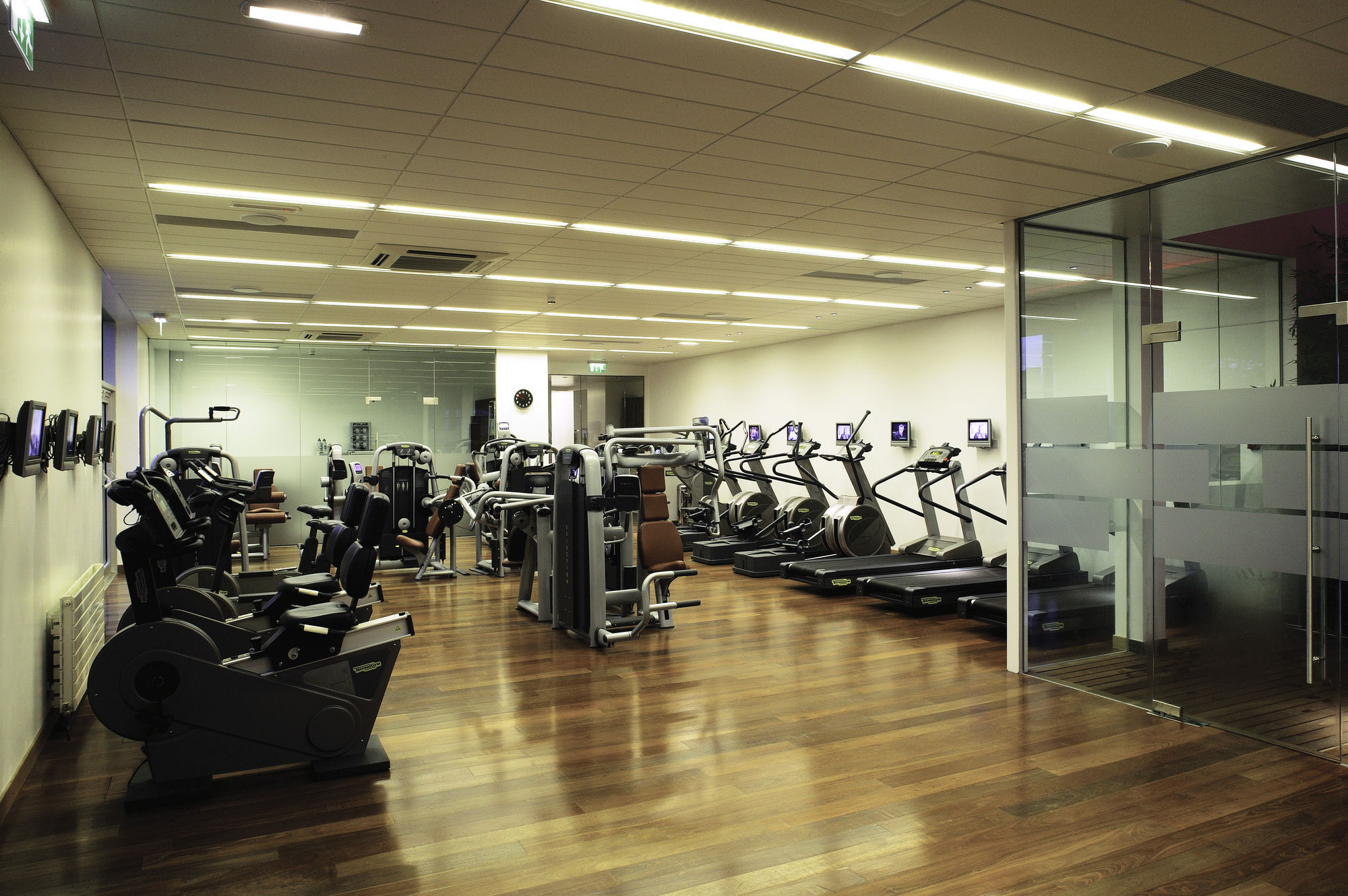 Фото Apex City Quay Hotel & SPA