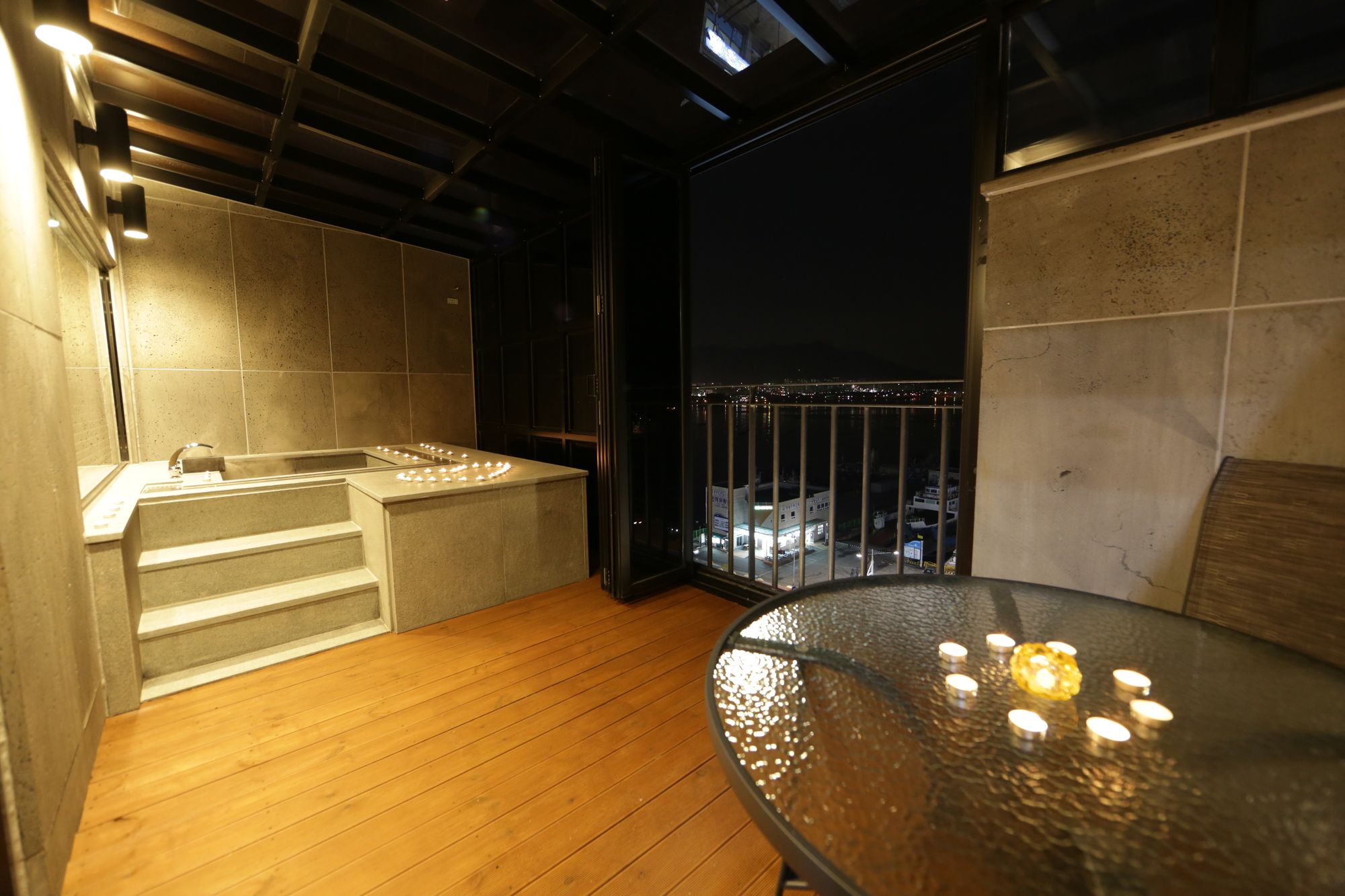 Фото Louis Boutique Hotel