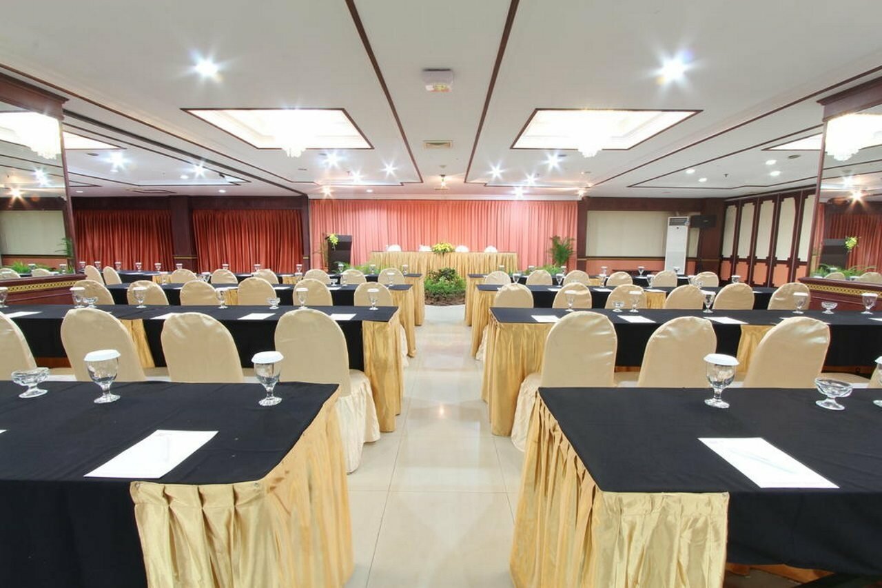 Фото Regent's Park Hotel